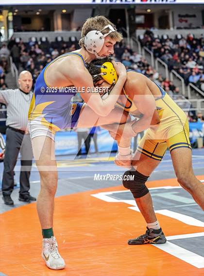 Thumbnail 1 in NYSPHSAA Division 2 State Championships (Wrestlebacks to 3rd place) photogallery.