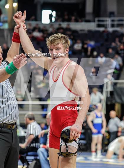 Thumbnail 1 in NYSPHSAA Division 2 State Championships (Wrestlebacks to 3rd place) photogallery.