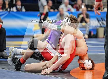Thumbnail 2 in NYSPHSAA Division 2 State Championships (Wrestlebacks to 3rd place) photogallery.