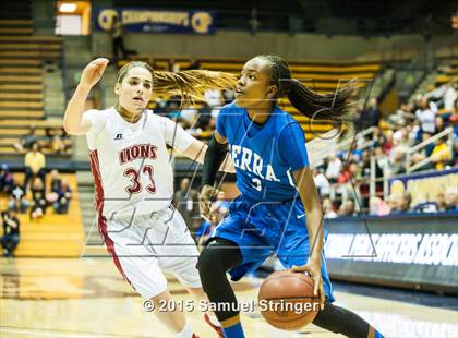 Thumbnail 1 in McClatchy vs. Serra (CIF State D1 Final) photogallery.