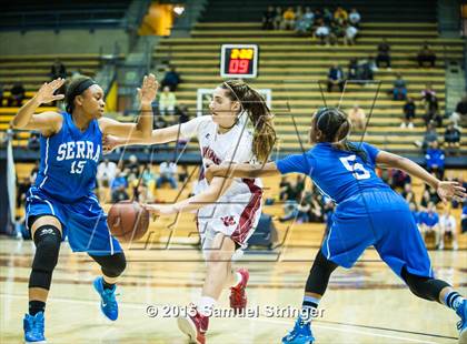 Thumbnail 2 in McClatchy vs. Serra (CIF State D1 Final) photogallery.