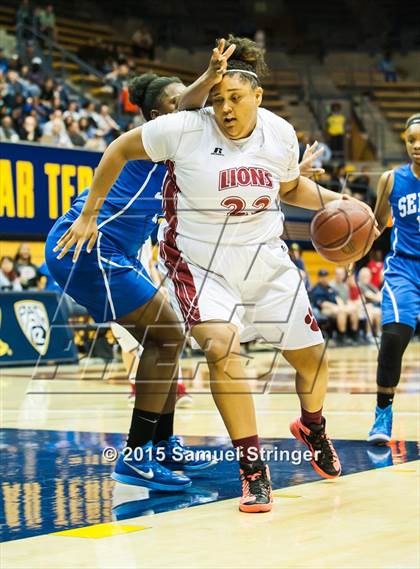 Thumbnail 2 in McClatchy vs. Serra (CIF State D1 Final) photogallery.