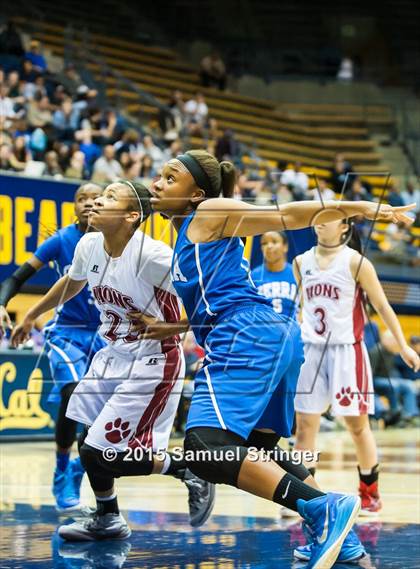 Thumbnail 3 in McClatchy vs. Serra (CIF State D1 Final) photogallery.