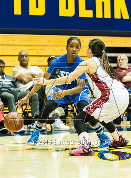 Thumbnail 3 in McClatchy vs. Serra (CIF State D1 Final) photogallery.