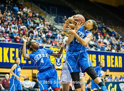 Thumbnail 1 in McClatchy vs. Serra (CIF State D1 Final) photogallery.