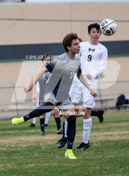 Thumbnail 2 in Hendrickson vs  Smithson Valley (Scrimmage) photogallery.