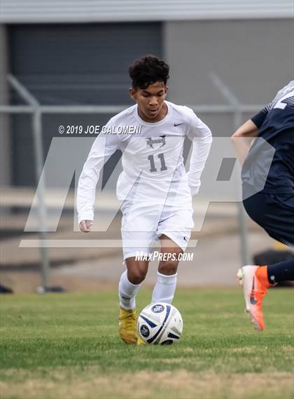 Thumbnail 3 in Hendrickson vs  Smithson Valley (Scrimmage) photogallery.