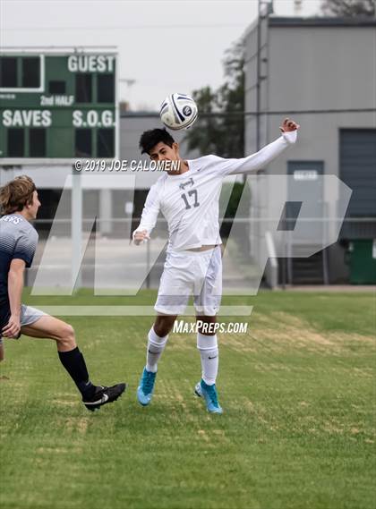 Thumbnail 3 in Hendrickson vs  Smithson Valley (Scrimmage) photogallery.