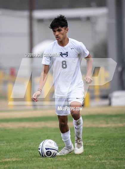Thumbnail 2 in Hendrickson vs  Smithson Valley (Scrimmage) photogallery.