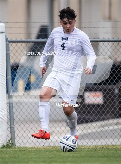 Thumbnail 3 in Hendrickson vs  Smithson Valley (Scrimmage) photogallery.