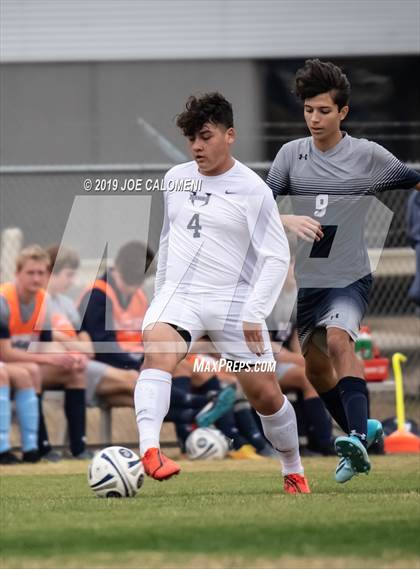 Thumbnail 2 in Hendrickson vs  Smithson Valley (Scrimmage) photogallery.