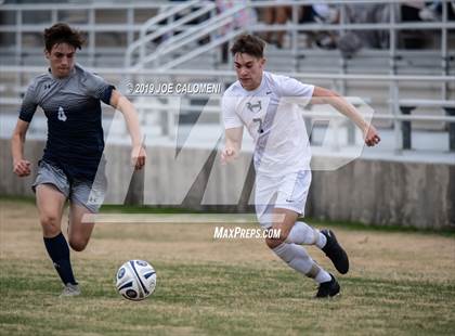 Thumbnail 3 in Hendrickson vs  Smithson Valley (Scrimmage) photogallery.