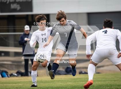 Thumbnail 3 in Hendrickson vs  Smithson Valley (Scrimmage) photogallery.