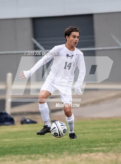 Thumbnail 3 in Hendrickson vs  Smithson Valley (Scrimmage) photogallery.