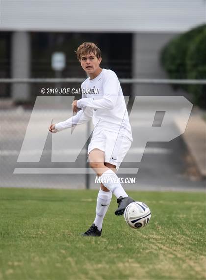 Thumbnail 3 in Hendrickson vs  Smithson Valley (Scrimmage) photogallery.