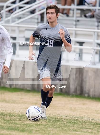 Thumbnail 3 in Hendrickson vs  Smithson Valley (Scrimmage) photogallery.