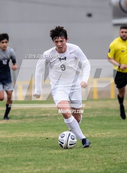 Thumbnail 3 in Hendrickson vs  Smithson Valley (Scrimmage) photogallery.