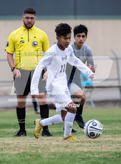 Thumbnail 1 in Hendrickson vs  Smithson Valley (Scrimmage) photogallery.