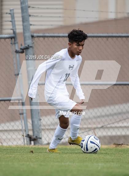 Thumbnail 3 in Hendrickson vs  Smithson Valley (Scrimmage) photogallery.