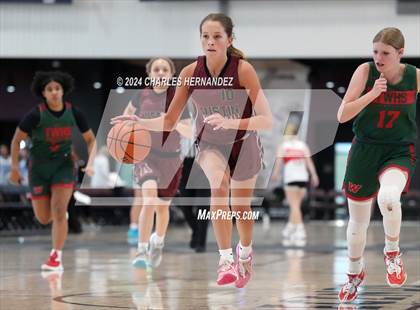 Thumbnail 2 in The Woodlands vs Austin (Texas Association of Basketball Coaches Showcase) photogallery.