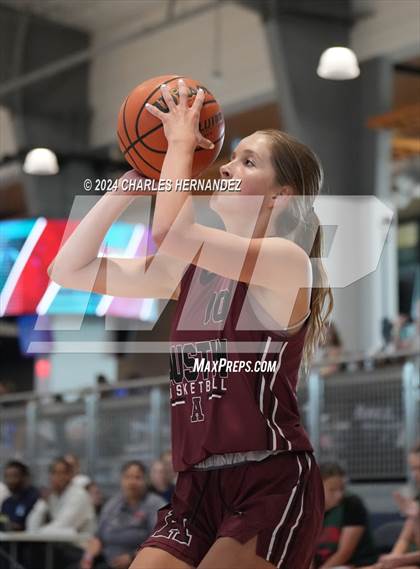 Thumbnail 2 in The Woodlands vs Austin (Texas Association of Basketball Coaches Showcase) photogallery.