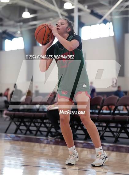 Thumbnail 2 in The Woodlands vs Austin (Texas Association of Basketball Coaches Showcase) photogallery.