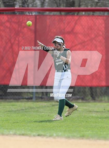 Thumbnail 3 in  East Brunswick vs St. Thomas Aquinas photogallery.