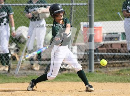 Thumbnail 3 in  East Brunswick vs St. Thomas Aquinas photogallery.