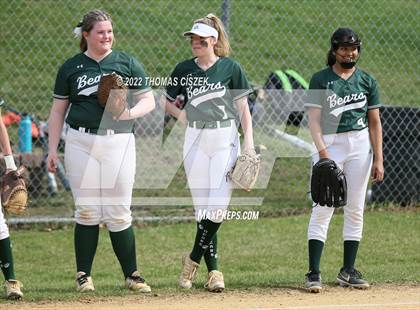 Thumbnail 2 in  East Brunswick vs St. Thomas Aquinas photogallery.