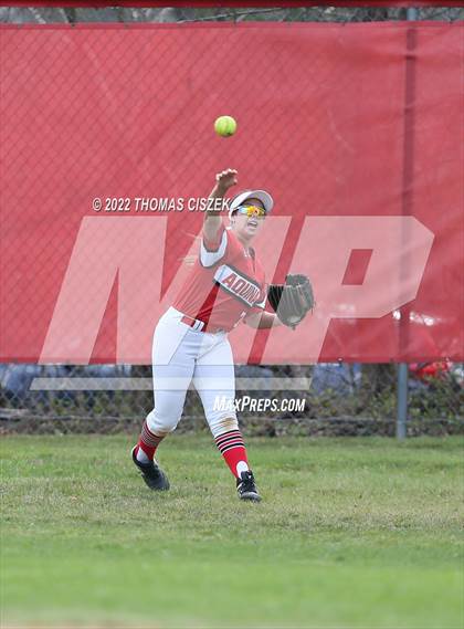 Thumbnail 3 in  East Brunswick vs St. Thomas Aquinas photogallery.