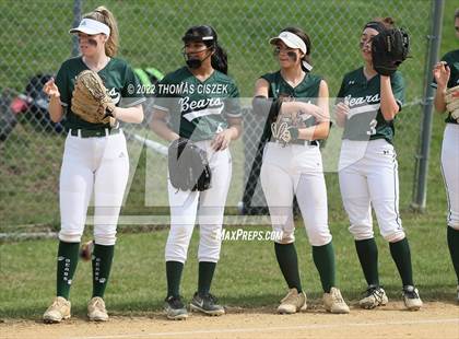 Thumbnail 3 in  East Brunswick vs St. Thomas Aquinas photogallery.