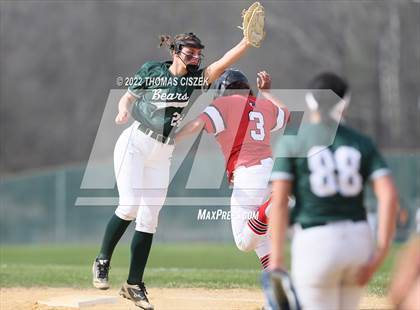 Thumbnail 3 in  East Brunswick vs St. Thomas Aquinas photogallery.