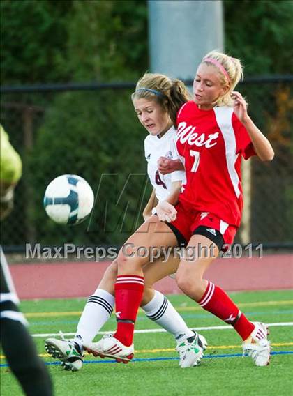 Thumbnail 3 in La Salle Academy vs Cranston West (RIIL D1 Quarterfinal) photogallery.