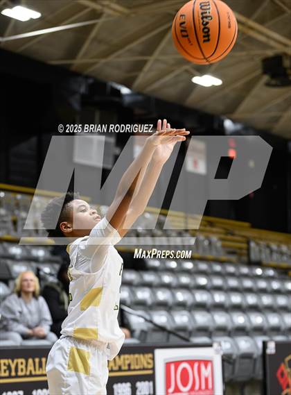 Thumbnail 1 in First Assembly Christian vs. Kirkwood (Barry Pruitt Hurricane Classic) photogallery.