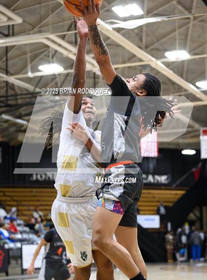 Thumbnail 2 in First Assembly Christian vs. Kirkwood (Barry Pruitt Hurricane Classic) photogallery.