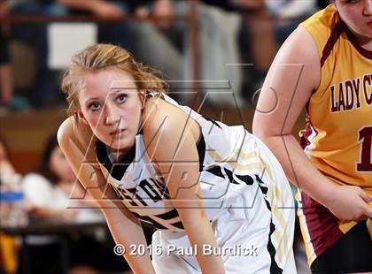 Thumbnail 2 in Elk County Catholic vs Keystone (District IX A Final) photogallery.