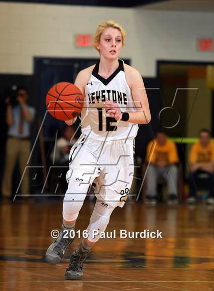 Thumbnail 2 in Elk County Catholic vs Keystone (District IX A Final) photogallery.