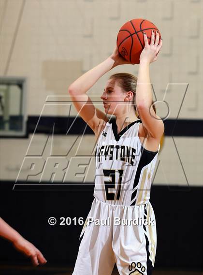 Thumbnail 3 in Elk County Catholic vs Keystone (District IX A Final) photogallery.