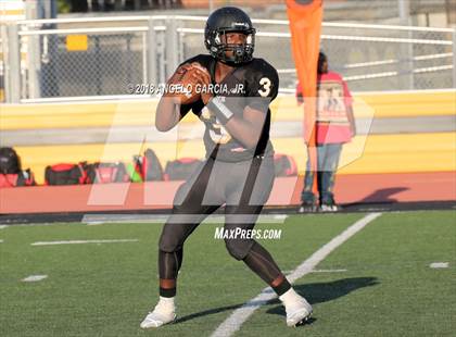 Thumbnail 1 in Lincoln vs Antioch photogallery.