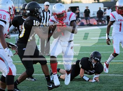 Thumbnail 3 in Lincoln vs Antioch photogallery.