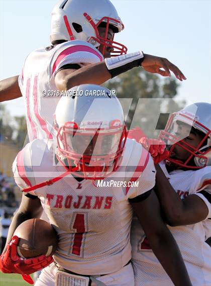 Thumbnail 1 in Lincoln vs Antioch photogallery.