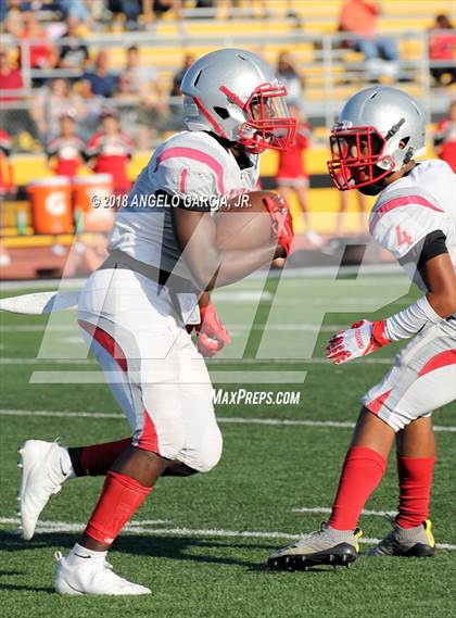 Thumbnail 2 in Lincoln vs Antioch photogallery.