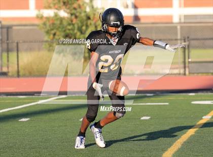 Thumbnail 2 in Lincoln vs Antioch photogallery.