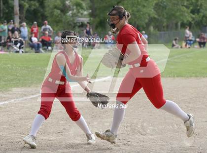 Thumbnail 3 in St. Bernard's Central Catholic vs Amesbury (MIAA Division 4 Round of 32) photogallery.