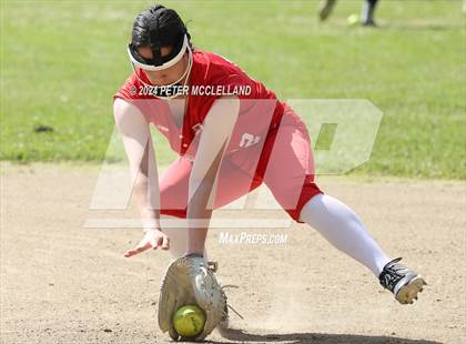 Thumbnail 2 in St. Bernard's Central Catholic vs Amesbury (MIAA Division 4 Round of 32) photogallery.