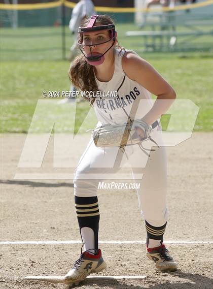 Thumbnail 2 in St. Bernard's Central Catholic vs Amesbury (MIAA Division 4 Round of 32) photogallery.