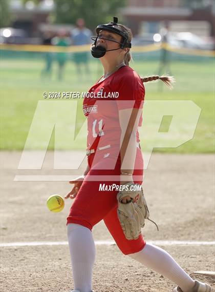 Thumbnail 3 in St. Bernard's Central Catholic vs Amesbury (MIAA Division 4 Round of 32) photogallery.