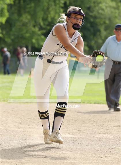 Thumbnail 3 in St. Bernard's Central Catholic vs Amesbury (MIAA Division 4 Round of 32) photogallery.