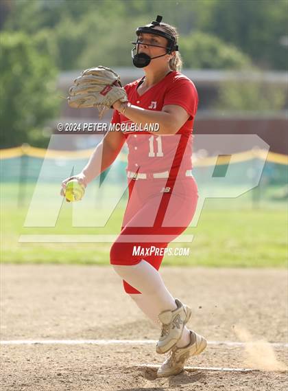 Thumbnail 2 in St. Bernard's Central Catholic vs Amesbury (MIAA Division 4 Round of 32) photogallery.