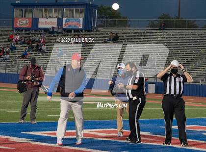 Thumbnail 2 in Westlake vs Hays photogallery.